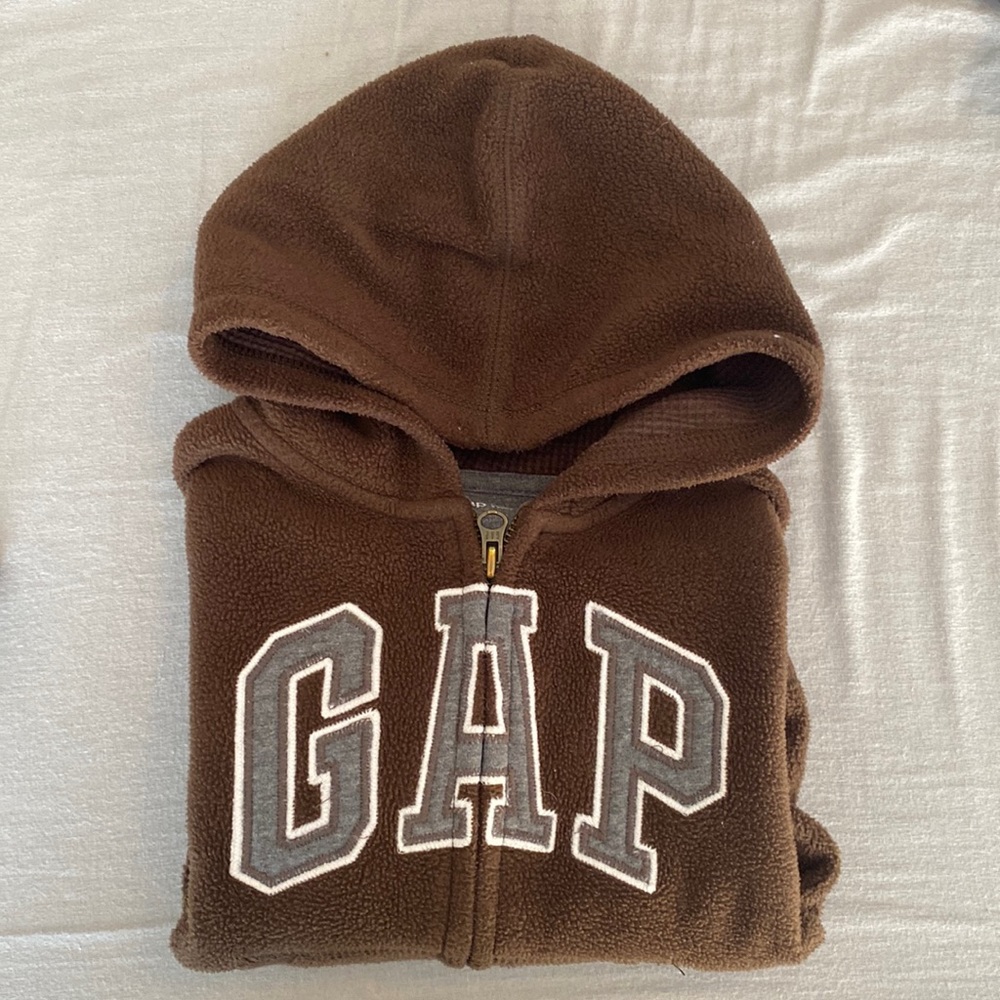 Boys GAP logo zip up hoodie. Brown w/grey lettering. Sz 4